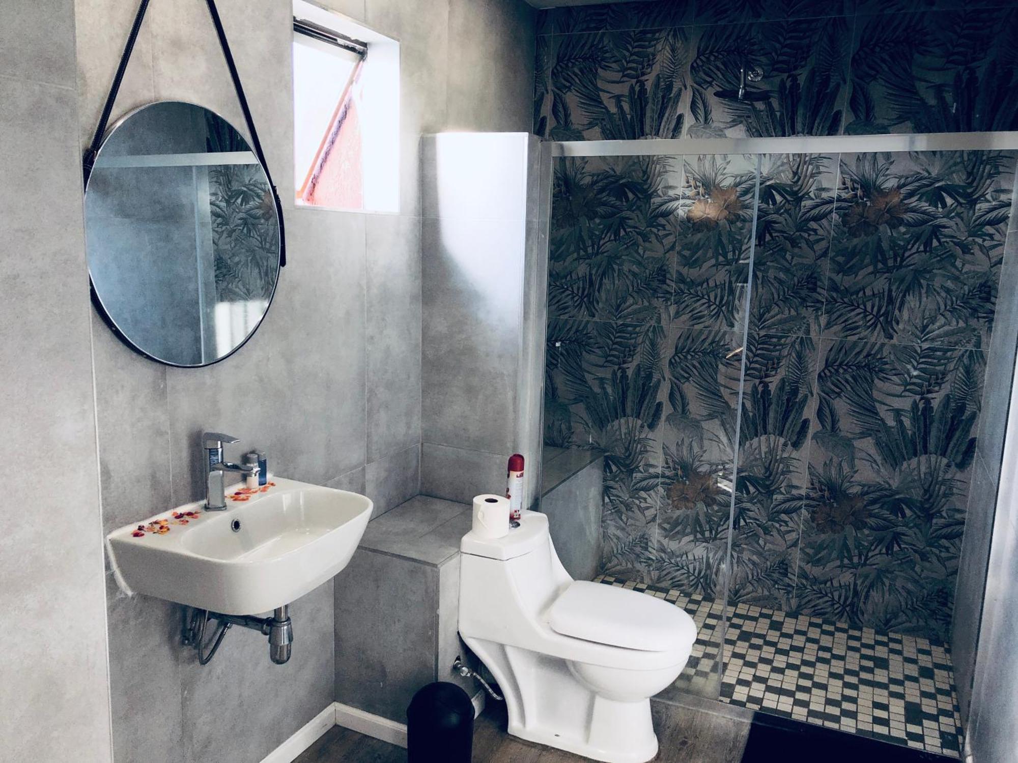 גאבורון Gabz Airport Inn מראה חיצוני תמונה